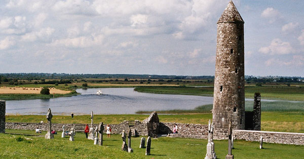 Clonmacnoise_tower