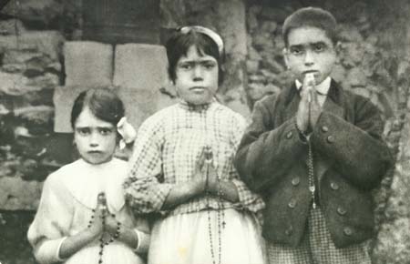 The Fatima visionaries - Blessed Jacinta, Sr Lucia and Blessed Francisco